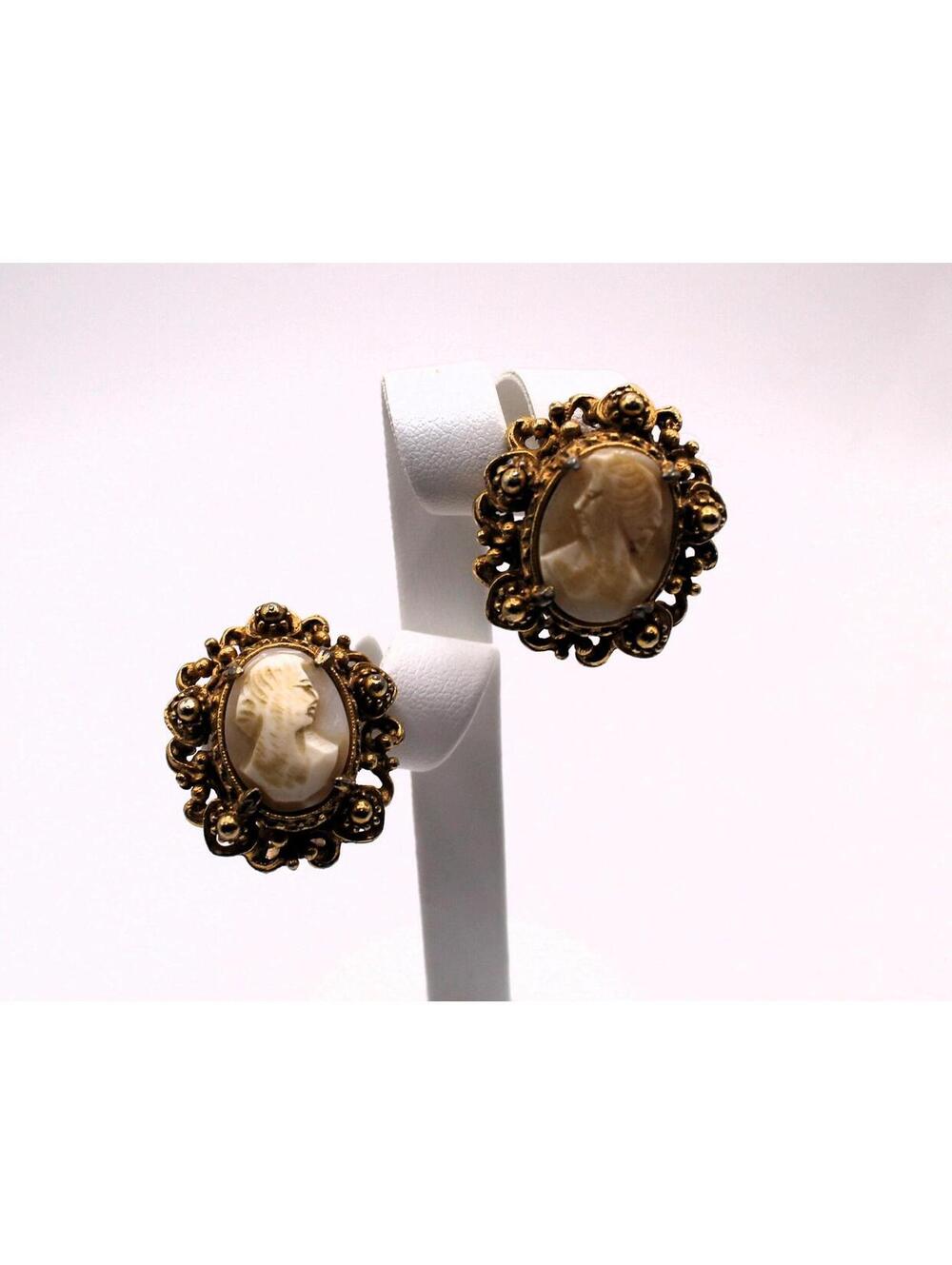 Vintage FLORENZA Clip On Hand Carved Shell Cameo Earrings
